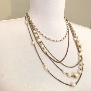 Layered Faux Vintage Pearl Strings Necklace